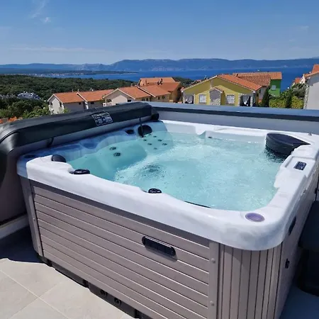 Terra Sun With Private Pool Or Jacuzzi * Njivice