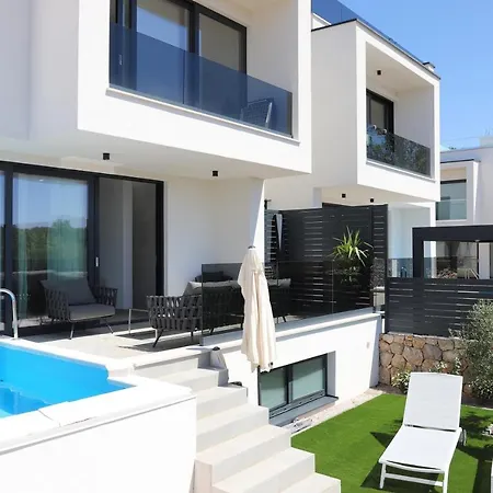 Apartment Terra Sun With Private Pool Or Jacuzzi